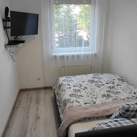 Apartament Krolowej Jadwigi Apartment *